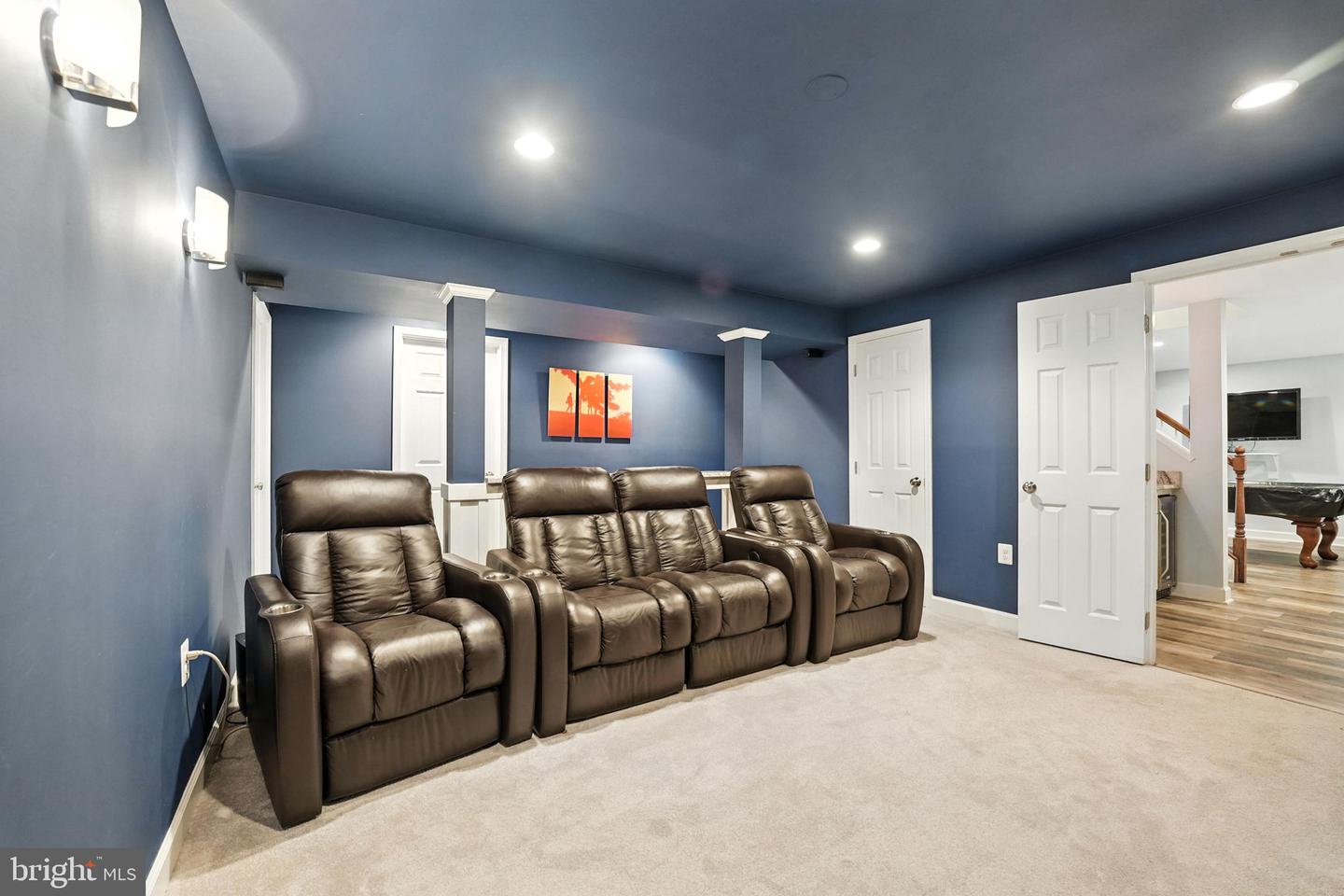 11923 LATIGO LN, OAKTON, Virginia 22124, 4 Bedrooms Bedrooms, ,3 BathroomsBathrooms,Residential,For sale,11923 LATIGO LN,VAFX2252972 MLS # VAFX2252972