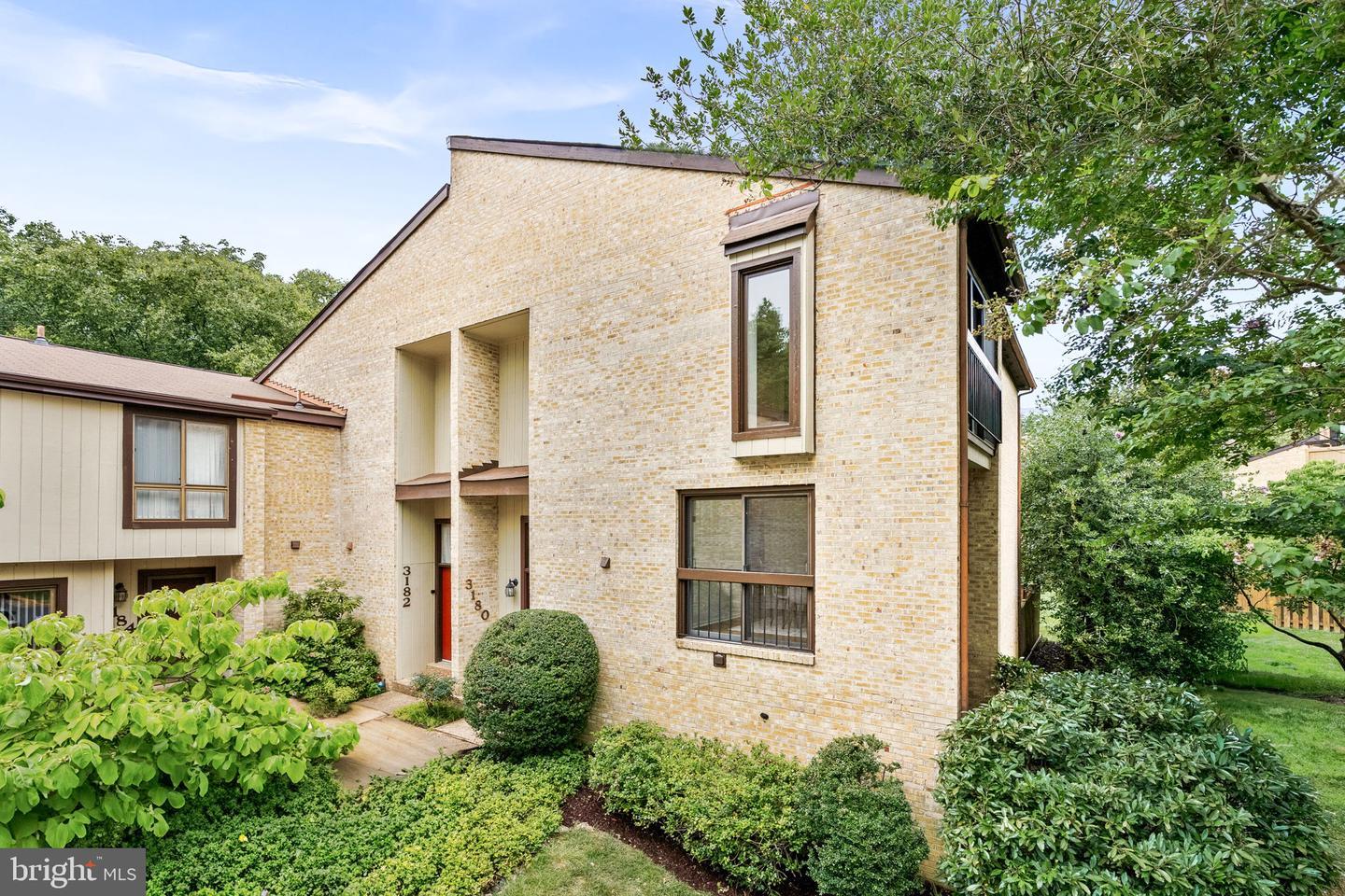 3180 READSBOROUGH CT, FAIRFAX, Virginia 22031, 3 Bedrooms Bedrooms, ,2 BathroomsBathrooms,Residential,For sale,3180 READSBOROUGH CT,VAFX2252990 MLS # VAFX2252990