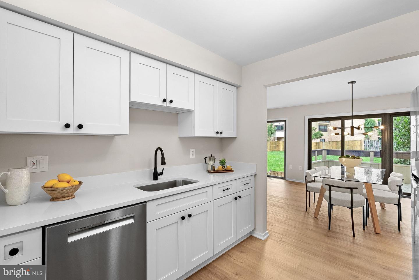3180 READSBOROUGH CT, FAIRFAX, Virginia 22031, 3 Bedrooms Bedrooms, ,2 BathroomsBathrooms,Residential,For sale,3180 READSBOROUGH CT,VAFX2252990 MLS # VAFX2252990