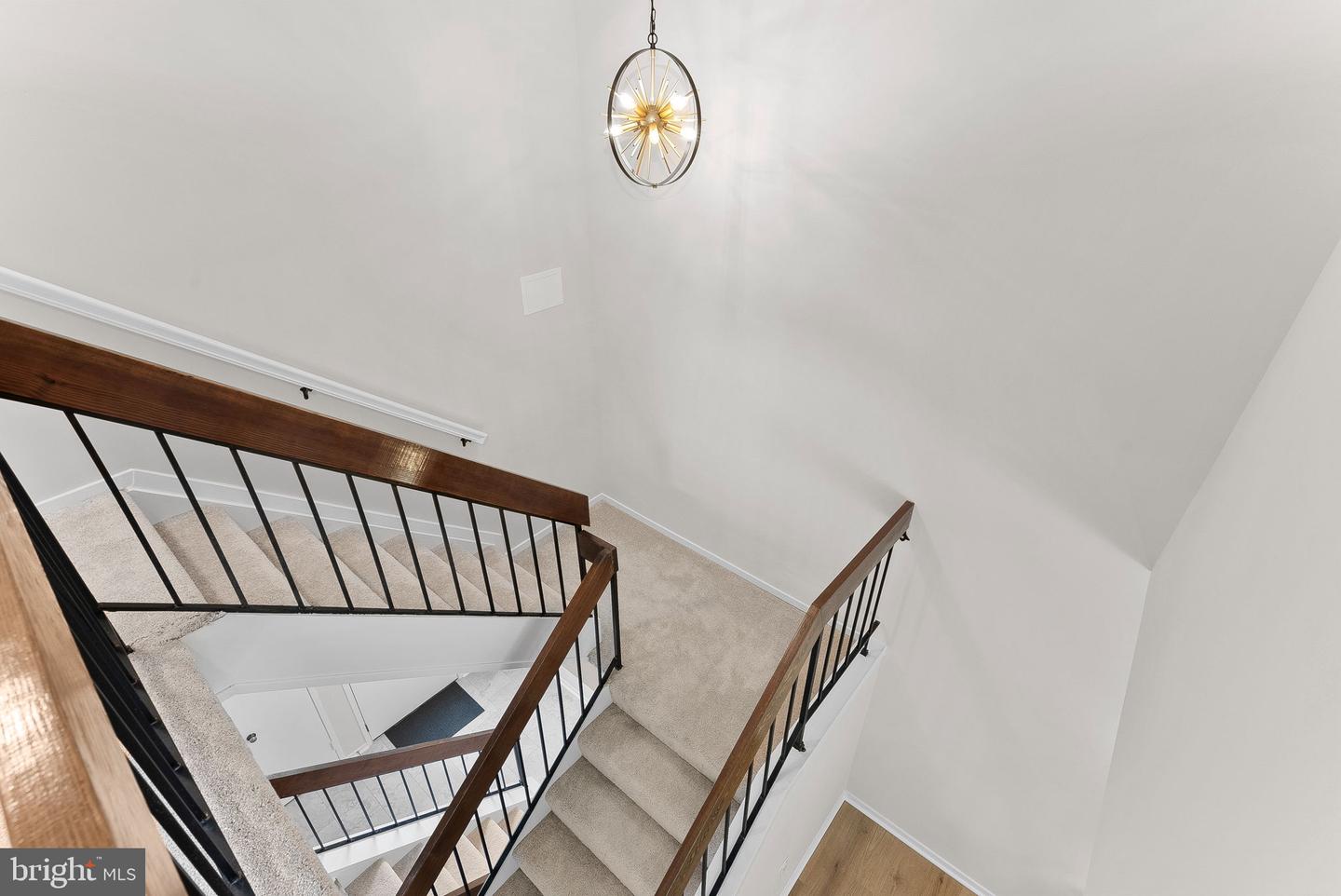 3180 READSBOROUGH CT, FAIRFAX, Virginia 22031, 3 Bedrooms Bedrooms, ,2 BathroomsBathrooms,Residential,For sale,3180 READSBOROUGH CT,VAFX2252990 MLS # VAFX2252990
