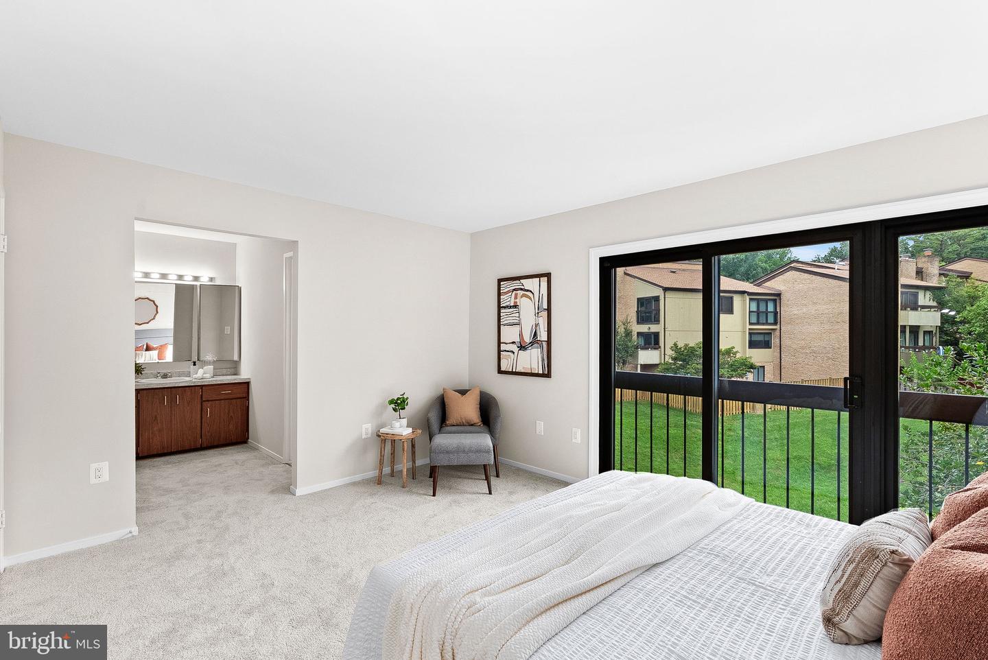 3180 READSBOROUGH CT, FAIRFAX, Virginia 22031, 3 Bedrooms Bedrooms, ,2 BathroomsBathrooms,Residential,For sale,3180 READSBOROUGH CT,VAFX2252990 MLS # VAFX2252990