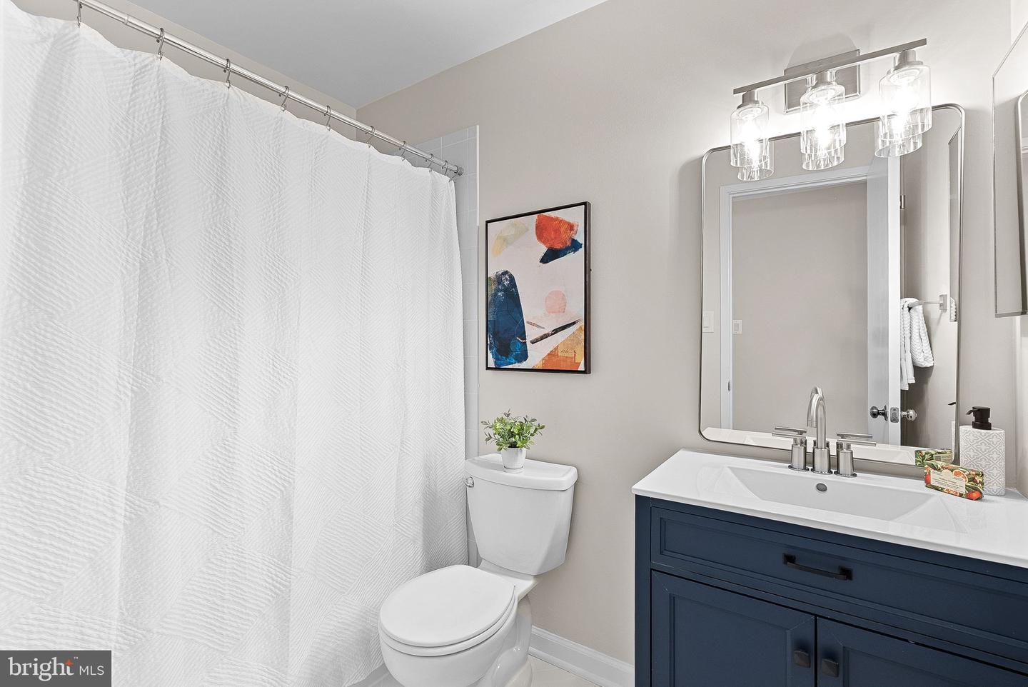 3180 READSBOROUGH CT, FAIRFAX, Virginia 22031, 3 Bedrooms Bedrooms, ,2 BathroomsBathrooms,Residential,For sale,3180 READSBOROUGH CT,VAFX2252990 MLS # VAFX2252990
