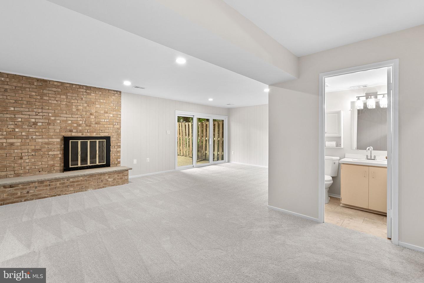 3180 READSBOROUGH CT, FAIRFAX, Virginia 22031, 3 Bedrooms Bedrooms, ,2 BathroomsBathrooms,Residential,For sale,3180 READSBOROUGH CT,VAFX2252990 MLS # VAFX2252990