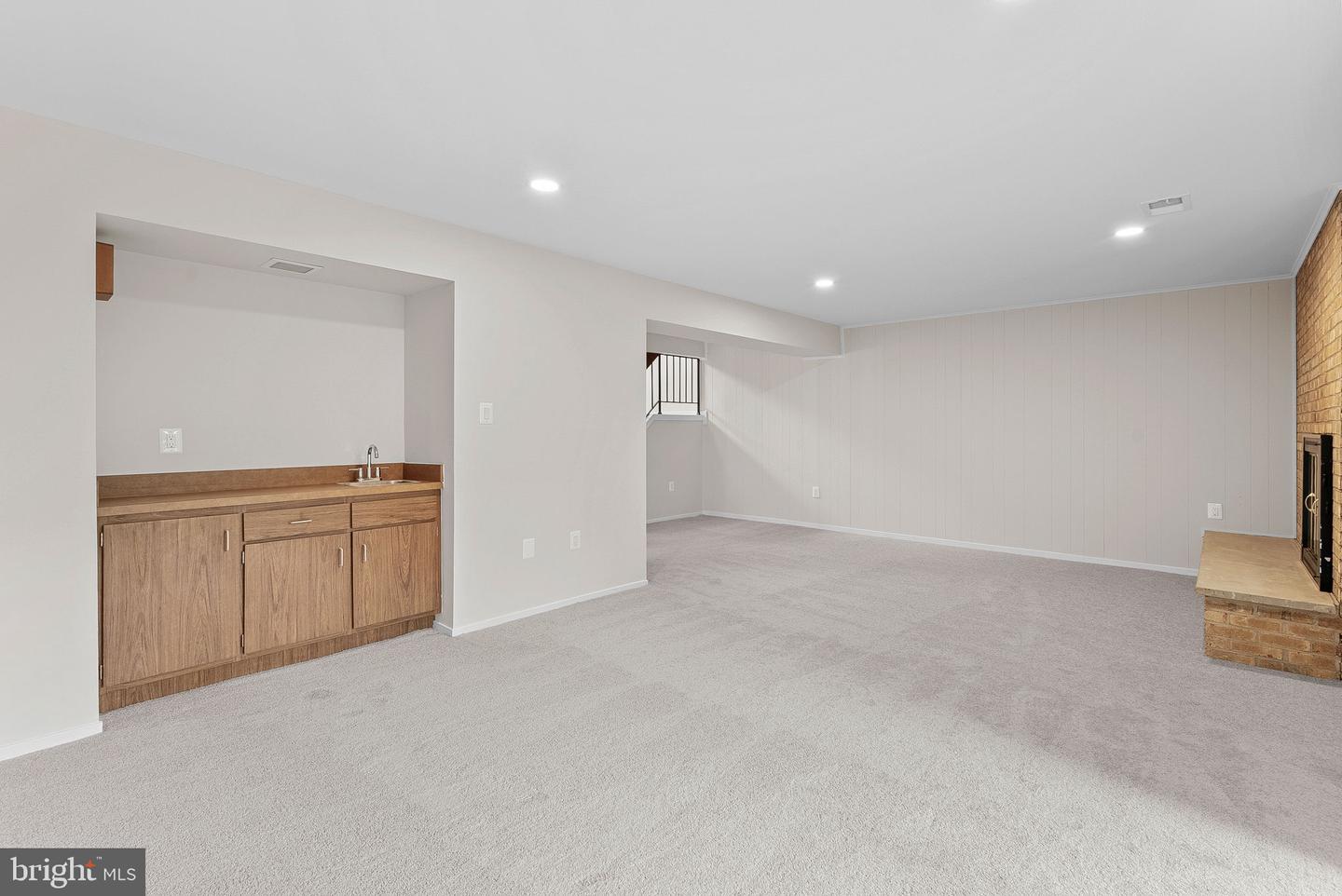 3180 READSBOROUGH CT, FAIRFAX, Virginia 22031, 3 Bedrooms Bedrooms, ,2 BathroomsBathrooms,Residential,For sale,3180 READSBOROUGH CT,VAFX2252990 MLS # VAFX2252990
