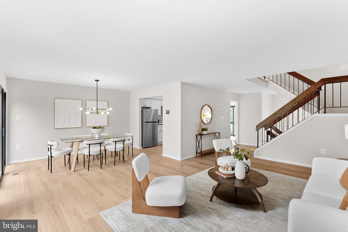 3180 READSBOROUGH CT, FAIRFAX, Virginia 22031, 3 Bedrooms Bedrooms, ,2 BathroomsBathrooms,Residential,For sale,3180 READSBOROUGH CT,VAFX2252990 MLS # VAFX2252990