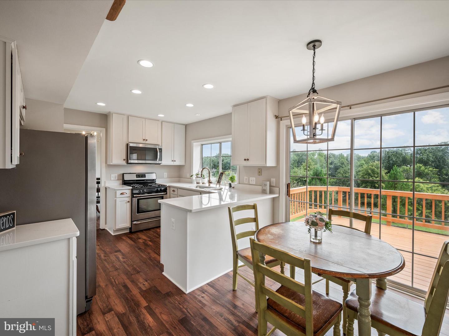 10141 ALLWOOD CT, MANASSAS, Virginia 20110, 3 Bedrooms Bedrooms, ,2 BathroomsBathrooms,Residential,For sale,10141 ALLWOOD CT,VAMN2008618 MLS # VAMN2008618