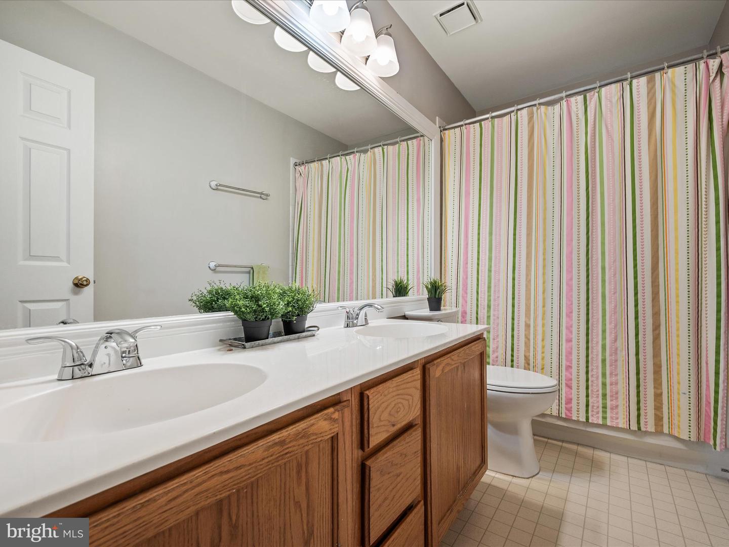 10141 ALLWOOD CT, MANASSAS, Virginia 20110, 3 Bedrooms Bedrooms, ,2 BathroomsBathrooms,Residential,For sale,10141 ALLWOOD CT,VAMN2008618 MLS # VAMN2008618