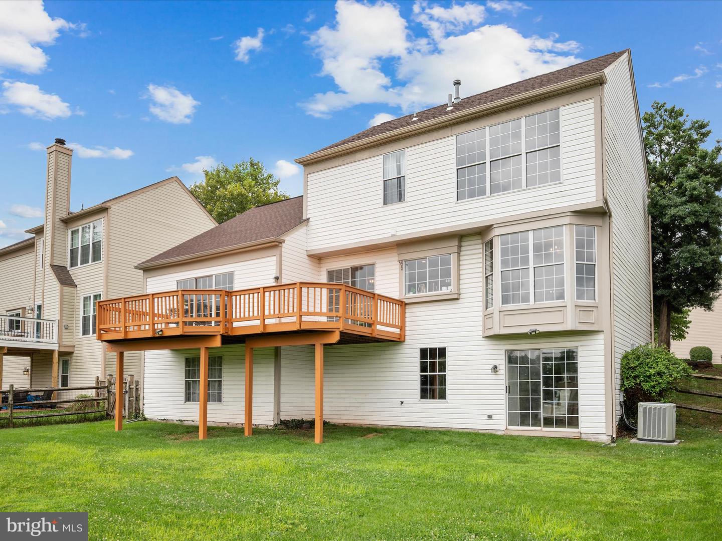 10141 ALLWOOD CT, MANASSAS, Virginia 20110, 3 Bedrooms Bedrooms, ,2 BathroomsBathrooms,Residential,For sale,10141 ALLWOOD CT,VAMN2008618 MLS # VAMN2008618