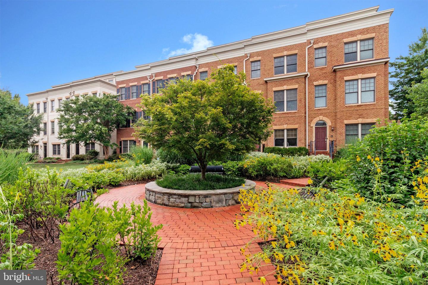 4531 WESTHALL DR NW, WASHINGTON, District Of Columbia 20007, 3 Bedrooms Bedrooms, ,3 BathroomsBathrooms,Residential,For sale,4531 WESTHALL DR NW,DCDC2208708 MLS # DCDC2208708