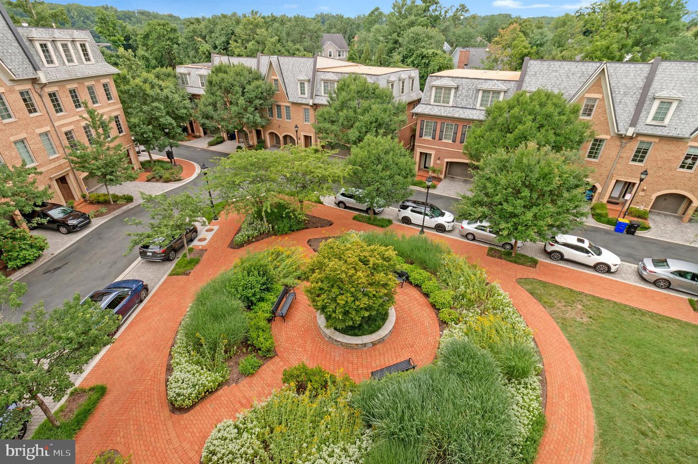 4531 WESTHALL DR NW, WASHINGTON, District Of Columbia 20007, 3 Bedrooms Bedrooms, ,3 BathroomsBathrooms,Residential,For sale,4531 WESTHALL DR NW,DCDC2208708 MLS # DCDC2208708