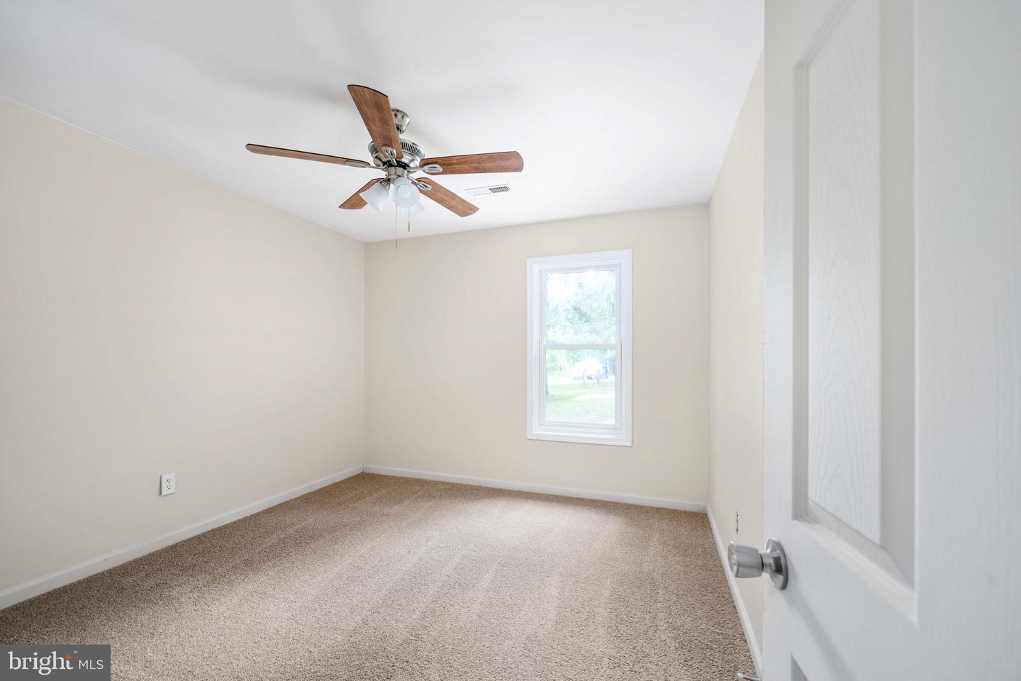 11504 MACFADEN DR, SPOTSYLVANIA, Virginia 22551, 3 Bedrooms Bedrooms, ,2 BathroomsBathrooms,Residential,For sale,11504 MACFADEN DR,VASP2034546 MLS # VASP2034546