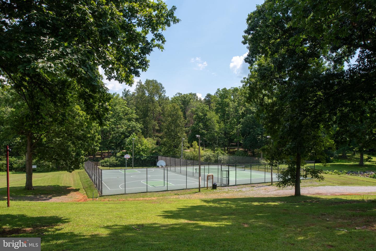 11504 MACFADEN DR, SPOTSYLVANIA, Virginia 22551, 3 Bedrooms Bedrooms, ,2 BathroomsBathrooms,Residential,For sale,11504 MACFADEN DR,VASP2034546 MLS # VASP2034546