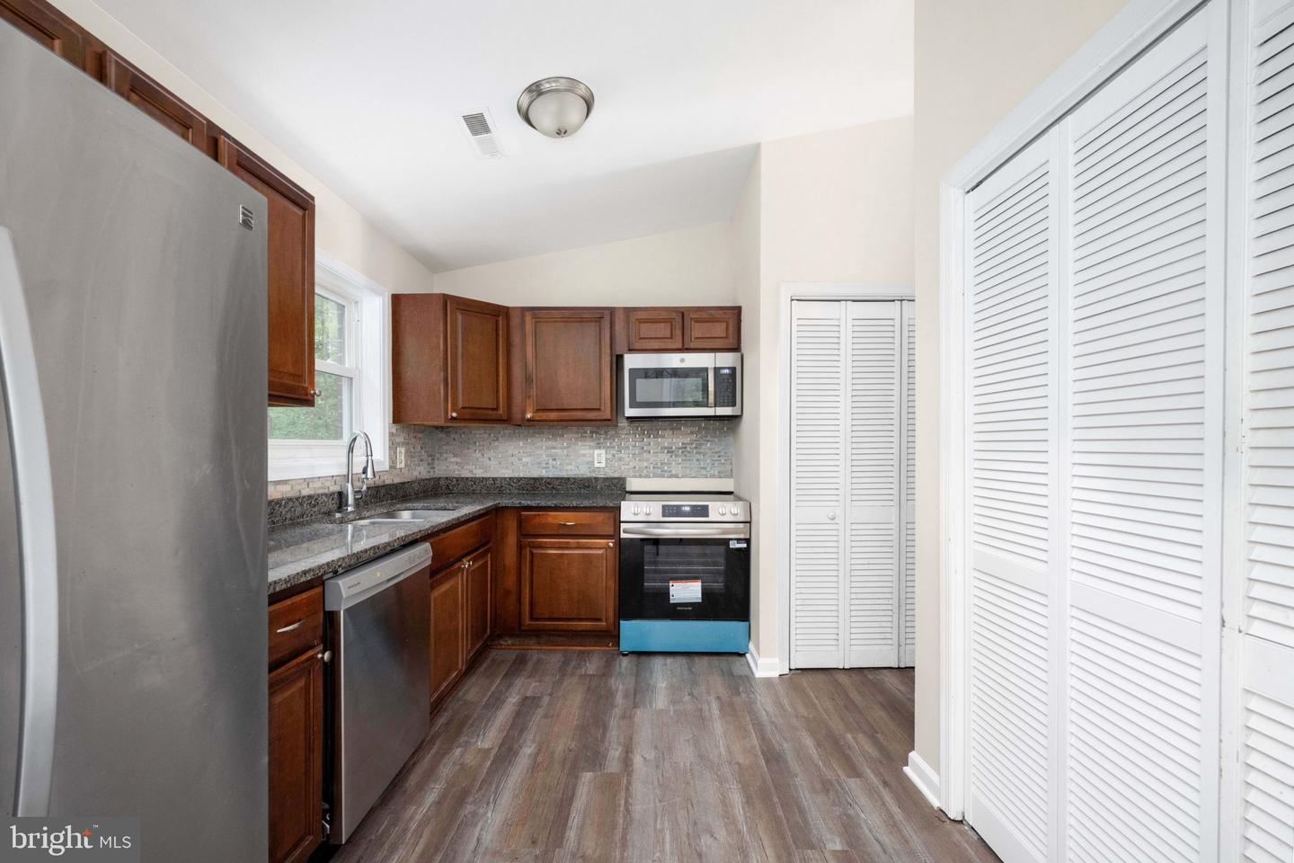 11504 MACFADEN DR, SPOTSYLVANIA, Virginia 22551, 3 Bedrooms Bedrooms, ,2 BathroomsBathrooms,Residential,For sale,11504 MACFADEN DR,VASP2034546 MLS # VASP2034546