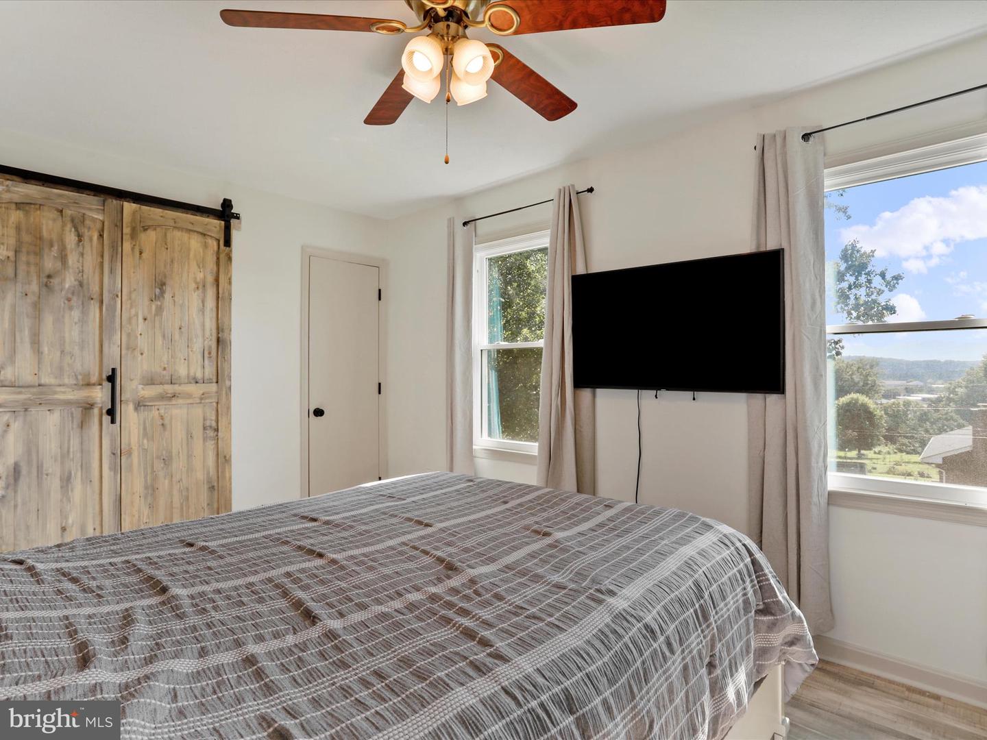 1225 MASSANUTTEN AVE, FRONT ROYAL, Virginia 22630, 3 Bedrooms Bedrooms, ,1 BathroomBathrooms,Residential,For sale,1225 MASSANUTTEN AVE,VAWR2011654 MLS # VAWR2011654