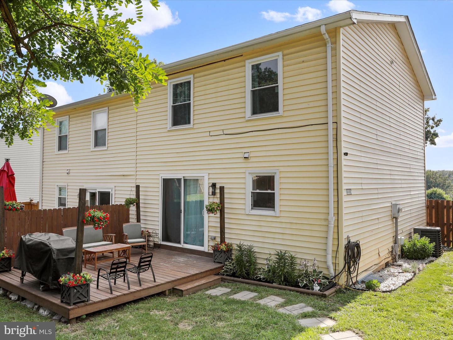 1225 MASSANUTTEN AVE, FRONT ROYAL, Virginia 22630, 3 Bedrooms Bedrooms, ,1 BathroomBathrooms,Residential,For sale,1225 MASSANUTTEN AVE,VAWR2011654 MLS # VAWR2011654