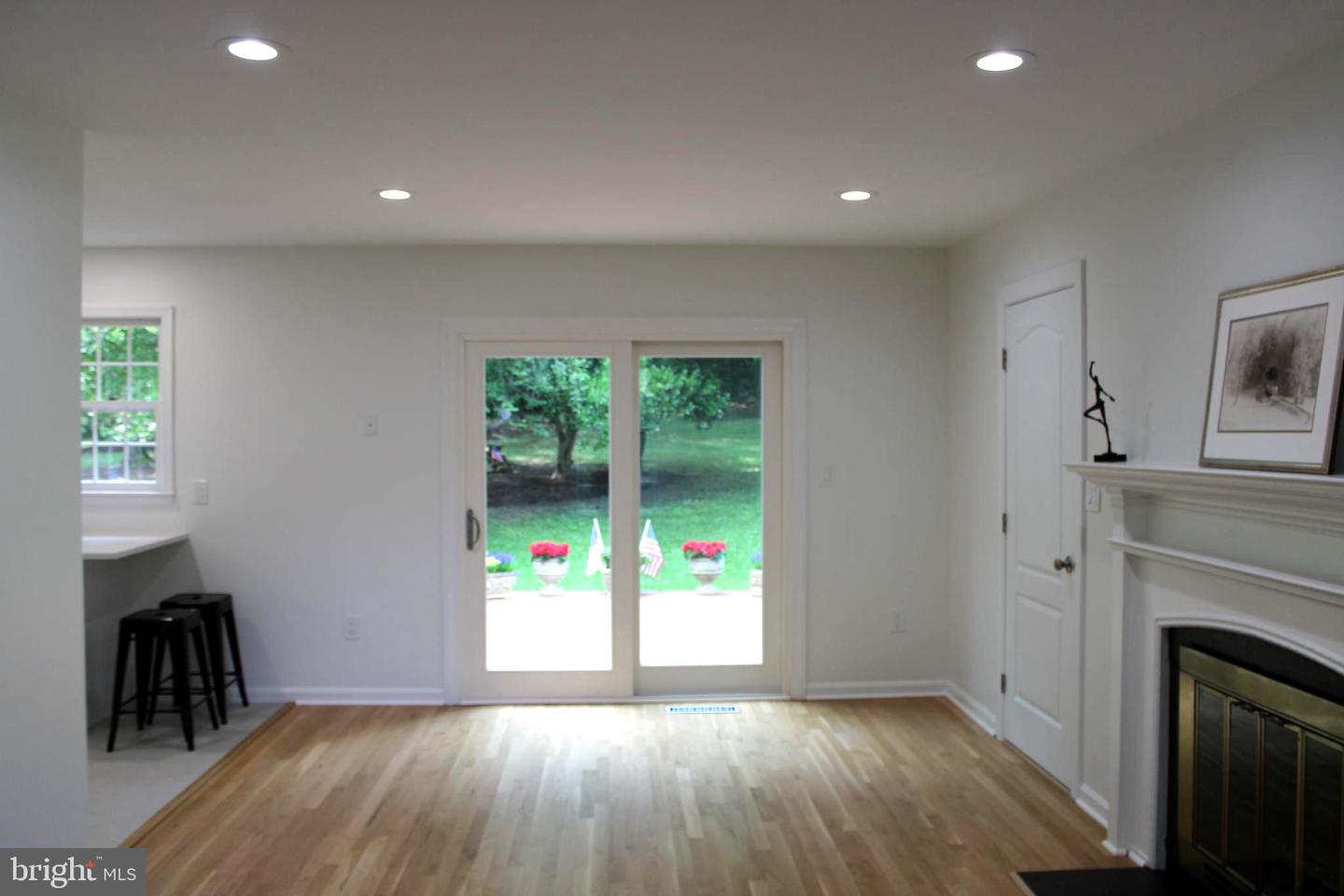 1802 CRANBERRY LN, RESTON, Virginia 20191, 4 Bedrooms Bedrooms, ,2 BathroomsBathrooms,Residential,For sale,1802 CRANBERRY LN,VAFX2254444 MLS # VAFX2254444