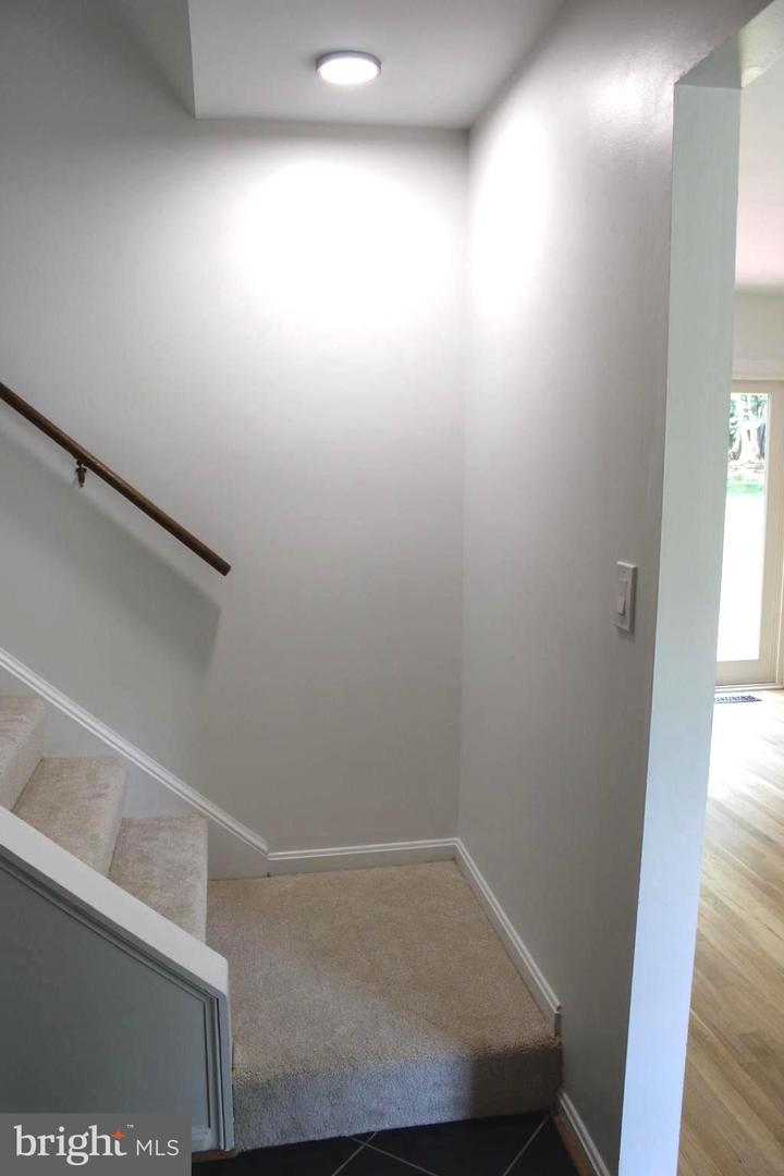 1802 CRANBERRY LN, RESTON, Virginia 20191, 4 Bedrooms Bedrooms, ,2 BathroomsBathrooms,Residential,For sale,1802 CRANBERRY LN,VAFX2254444 MLS # VAFX2254444