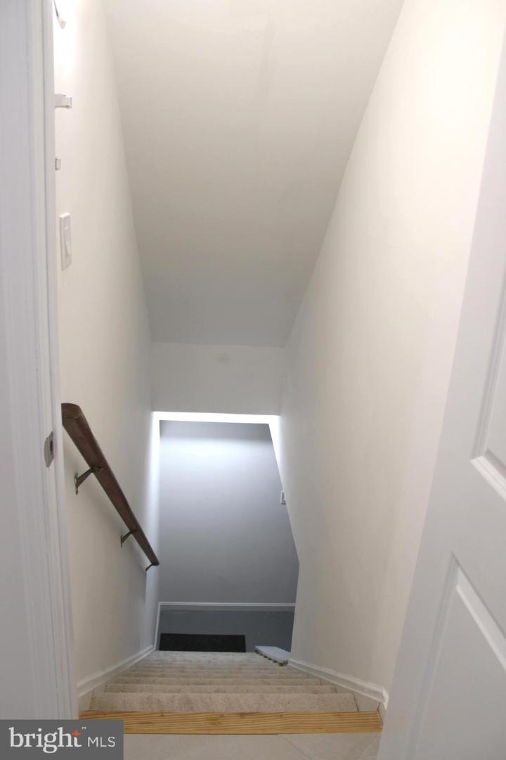 1802 CRANBERRY LN, RESTON, Virginia 20191, 4 Bedrooms Bedrooms, ,2 BathroomsBathrooms,Residential,For sale,1802 CRANBERRY LN,VAFX2254444 MLS # VAFX2254444
