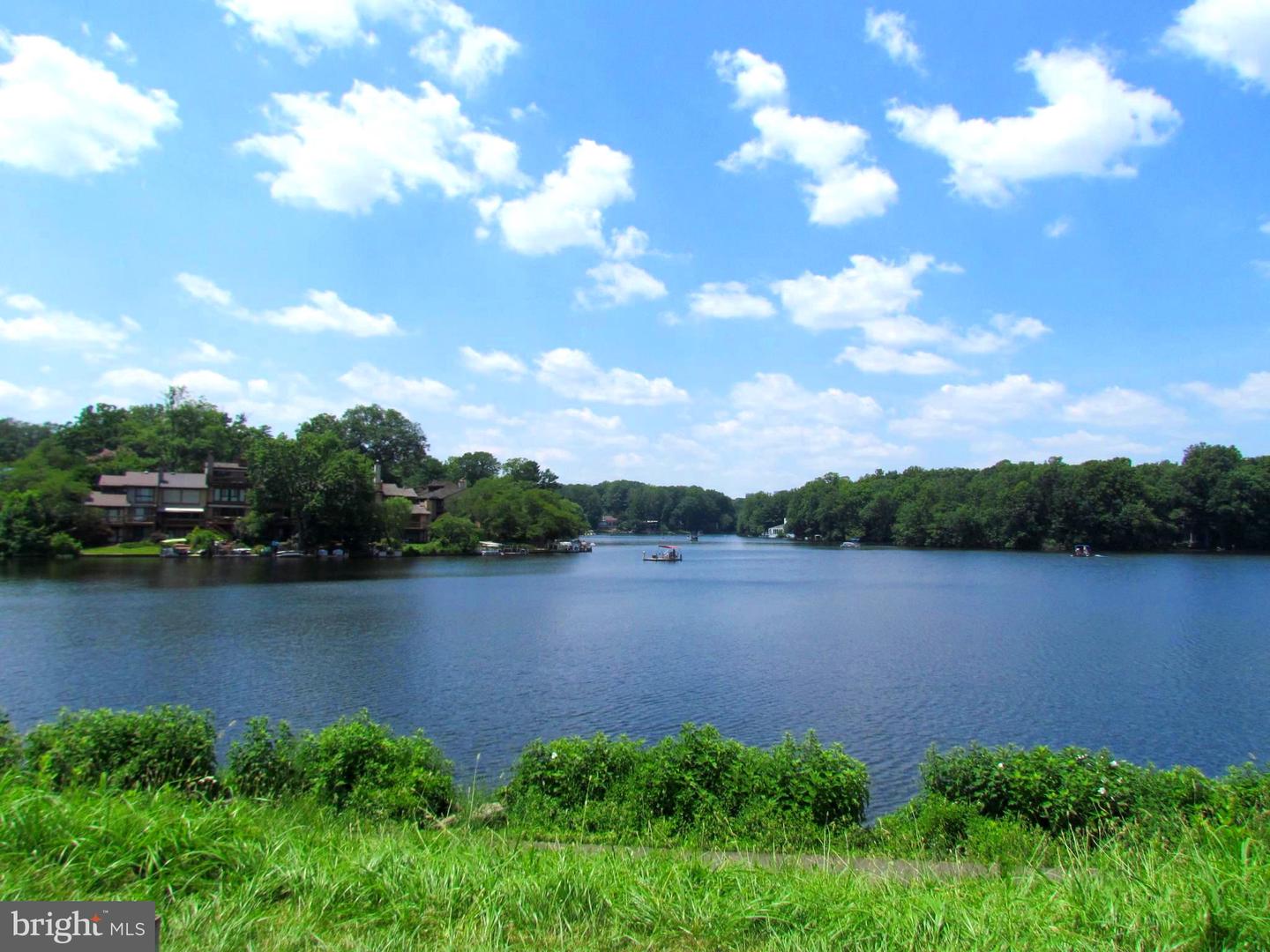 1802 CRANBERRY LN, RESTON, Virginia 20191, 4 Bedrooms Bedrooms, ,2 BathroomsBathrooms,Residential,For sale,1802 CRANBERRY LN,VAFX2254444 MLS # VAFX2254444