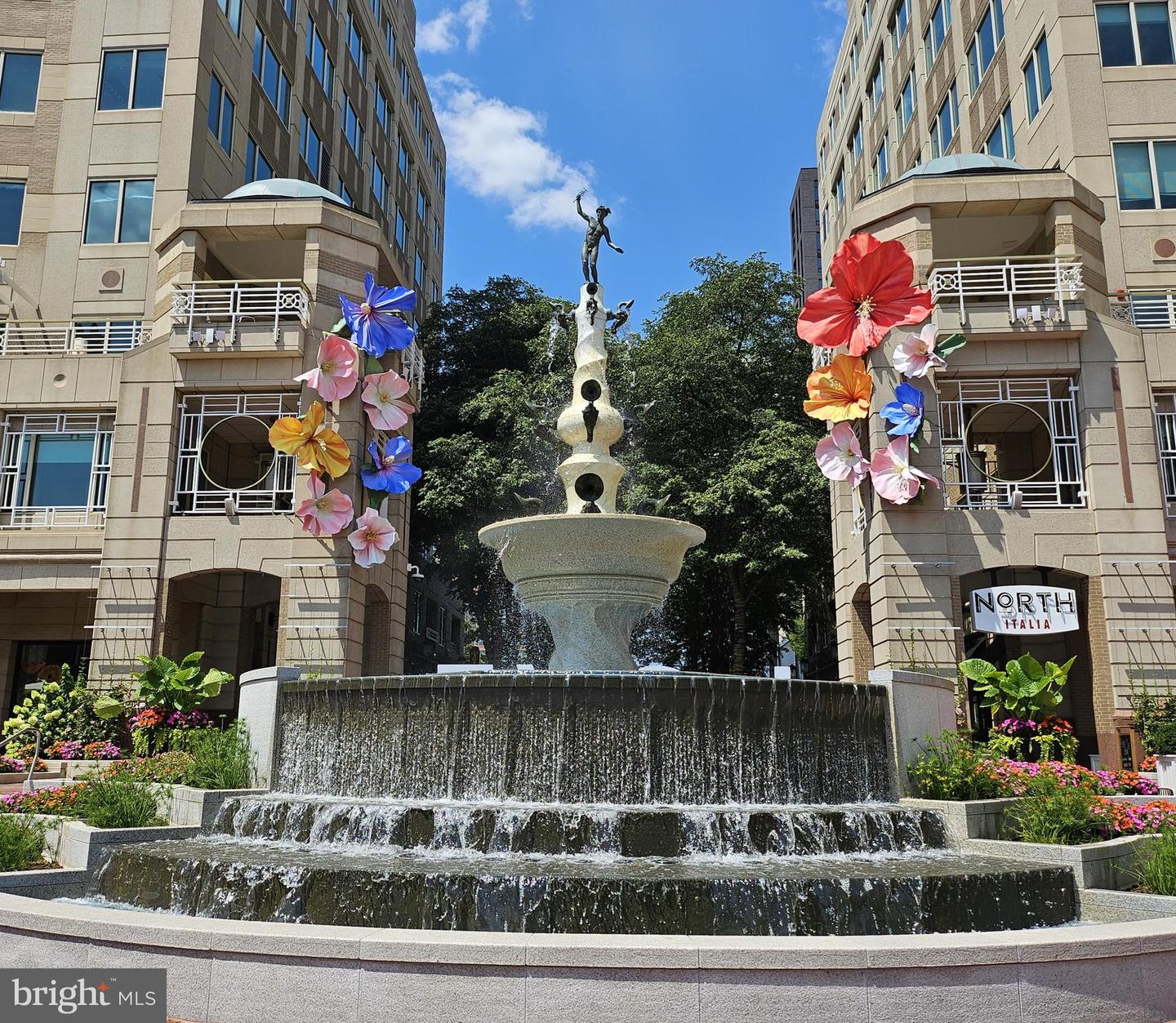 1802 CRANBERRY LN, RESTON, Virginia 20191, 4 Bedrooms Bedrooms, ,2 BathroomsBathrooms,Residential,For sale,1802 CRANBERRY LN,VAFX2254444 MLS # VAFX2254444