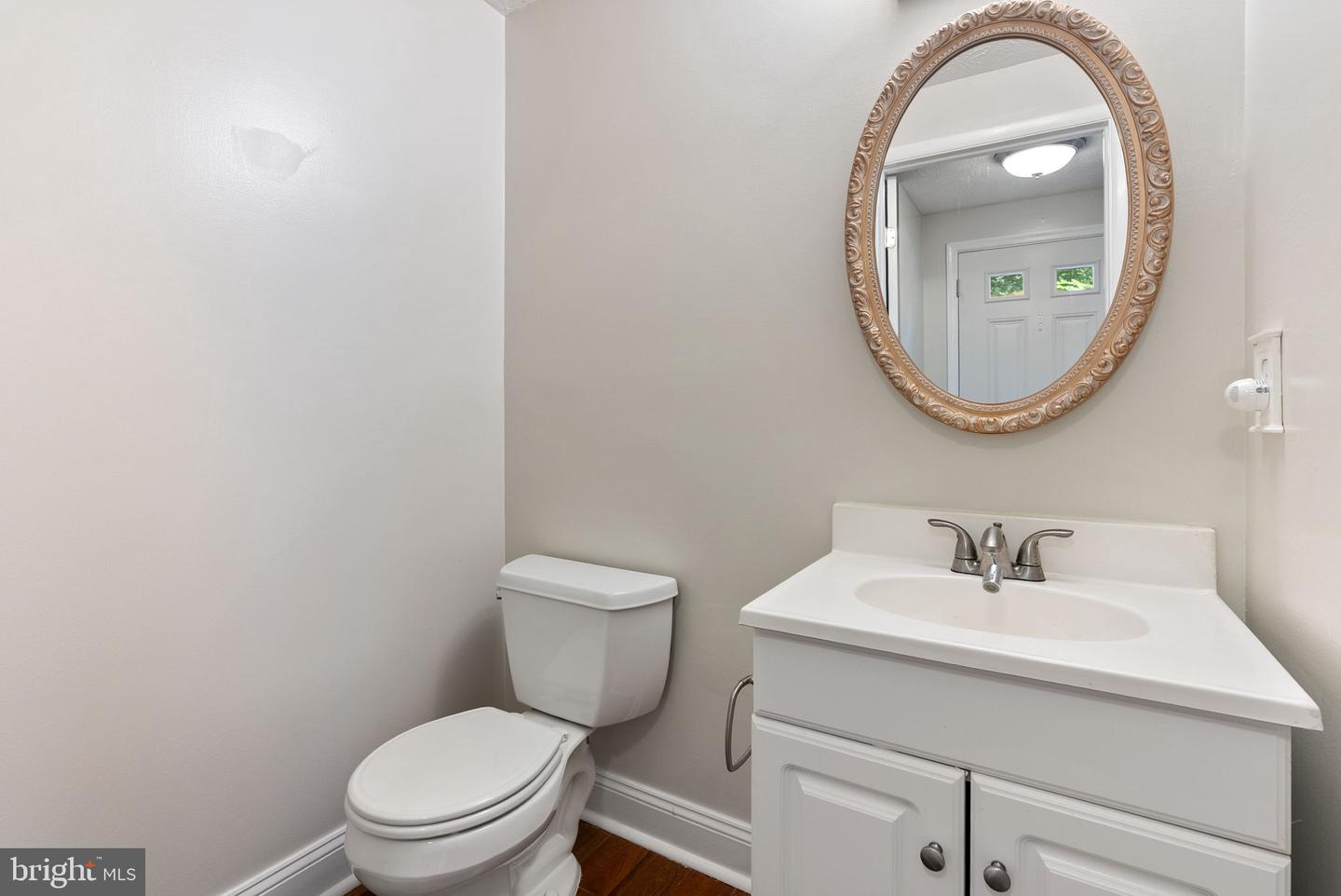 11722 MOSSY CREEK LN, RESTON, Virginia 20191, 3 Bedrooms Bedrooms, ,2 BathroomsBathrooms,Residential,For sale,11722 MOSSY CREEK LN,VAFX2253216 MLS # VAFX2253216