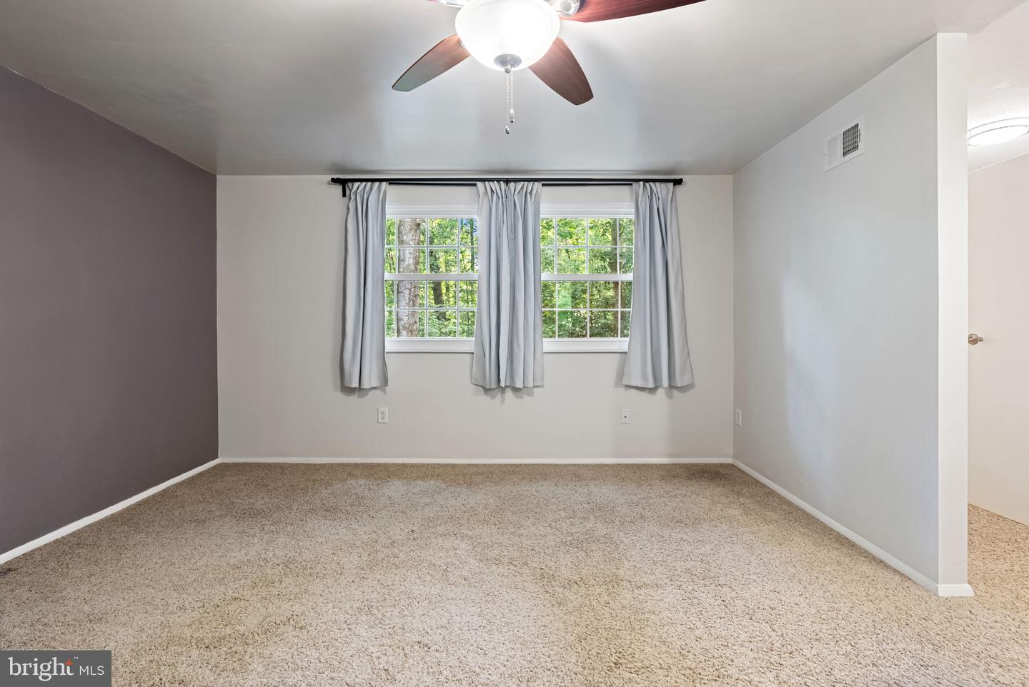 11722 MOSSY CREEK LN, RESTON, Virginia 20191, 3 Bedrooms Bedrooms, ,2 BathroomsBathrooms,Residential,For sale,11722 MOSSY CREEK LN,VAFX2253216 MLS # VAFX2253216