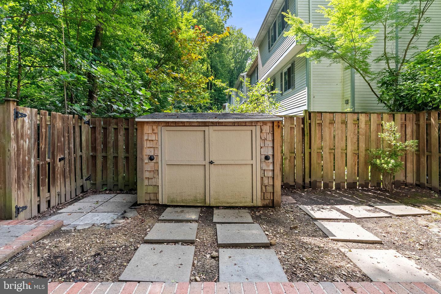 11722 MOSSY CREEK LN, RESTON, Virginia 20191, 3 Bedrooms Bedrooms, ,2 BathroomsBathrooms,Residential,For sale,11722 MOSSY CREEK LN,VAFX2253216 MLS # VAFX2253216