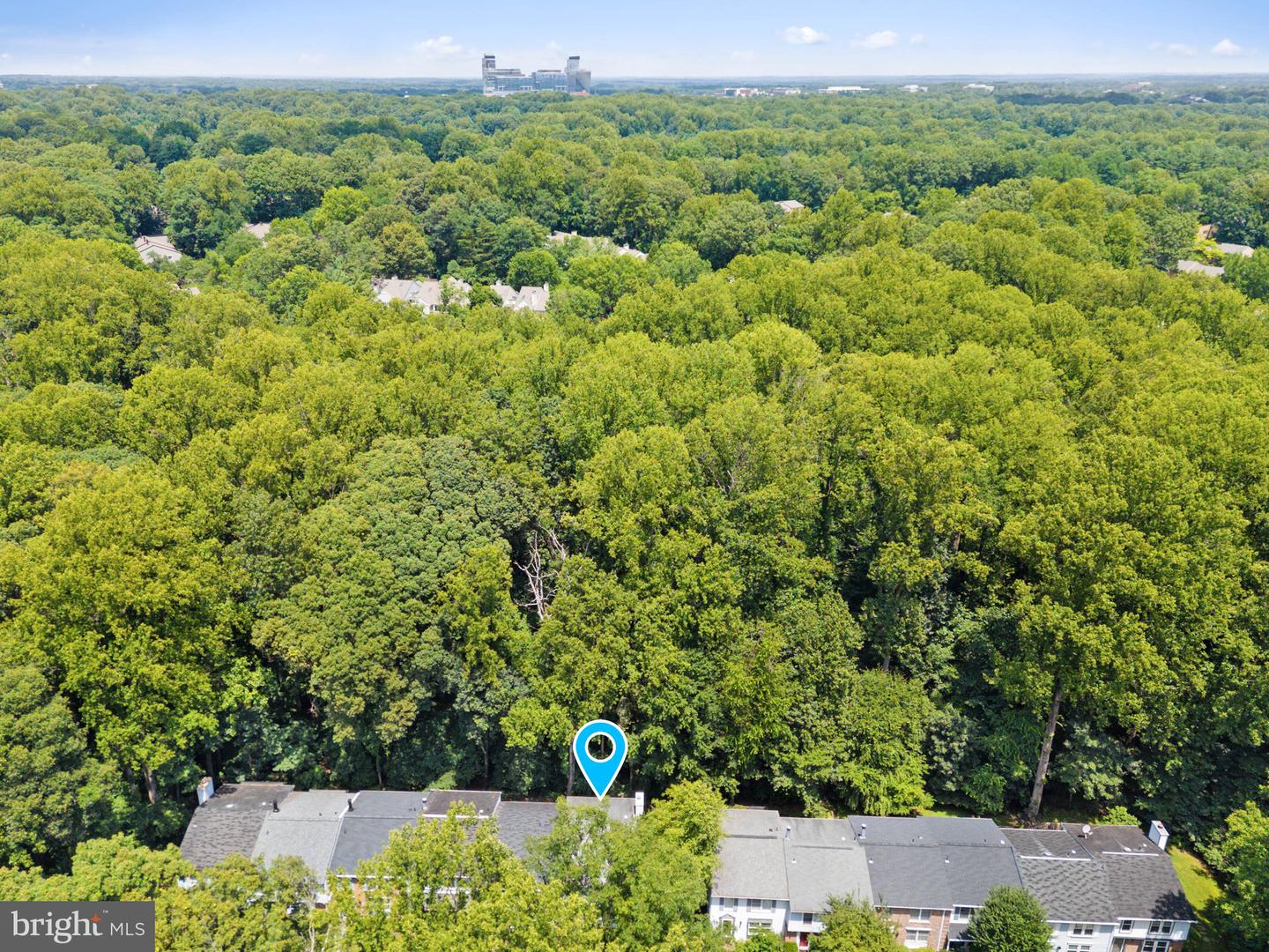 11722 MOSSY CREEK LN, RESTON, Virginia 20191, 3 Bedrooms Bedrooms, ,2 BathroomsBathrooms,Residential,For sale,11722 MOSSY CREEK LN,VAFX2253216 MLS # VAFX2253216