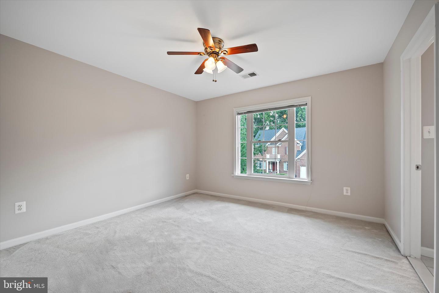 5386 ABERNATHY CT, FAIRFAX, Virginia 22032, 5 Bedrooms Bedrooms, ,4 BathroomsBathrooms,Residential,For sale,5386 ABERNATHY CT,VAFX2254210 MLS # VAFX2254210