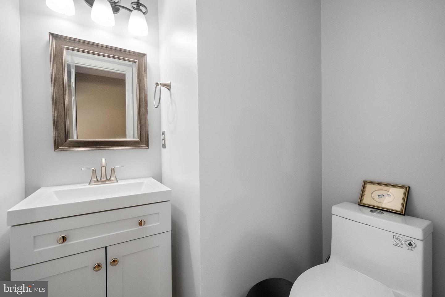 5130 WOODFIELD DR, CENTREVILLE, Virginia 20120, 3 Bedrooms Bedrooms, ,2 BathroomsBathrooms,Residential,For sale,5130 WOODFIELD DR,VAFX2253408 MLS # VAFX2253408
