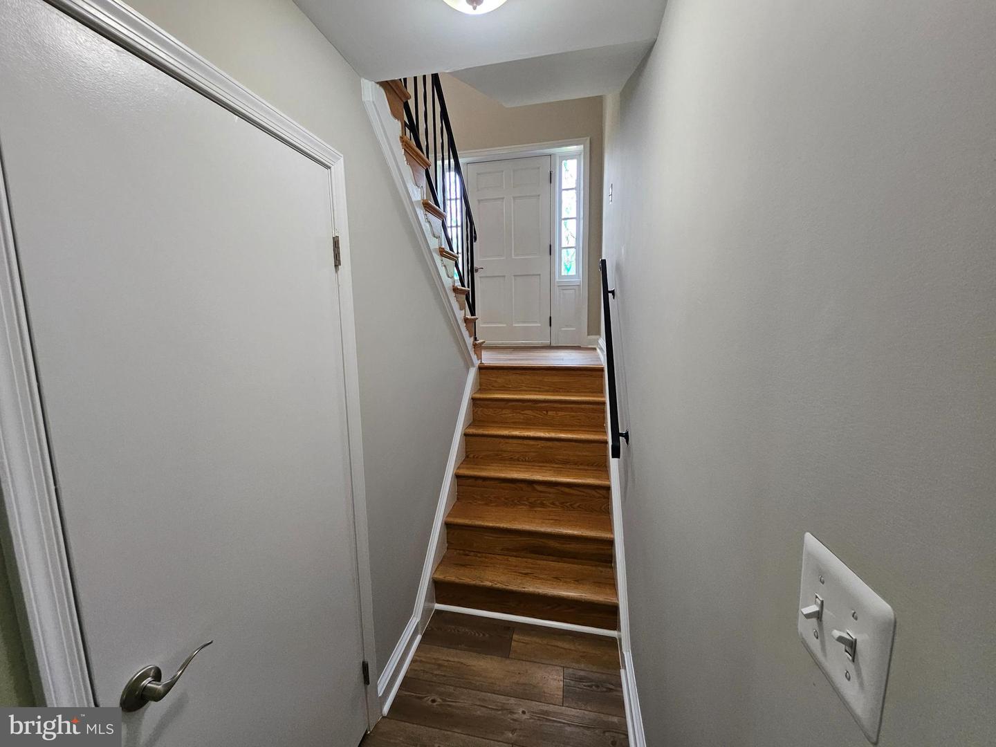 2403 SHERWOOD HALL LN, ALEXANDRIA, Virginia 22306, 4 Bedrooms Bedrooms, ,2 BathroomsBathrooms,Residential,For sale,2403 SHERWOOD HALL LN,VAFX2253520 MLS # VAFX2253520