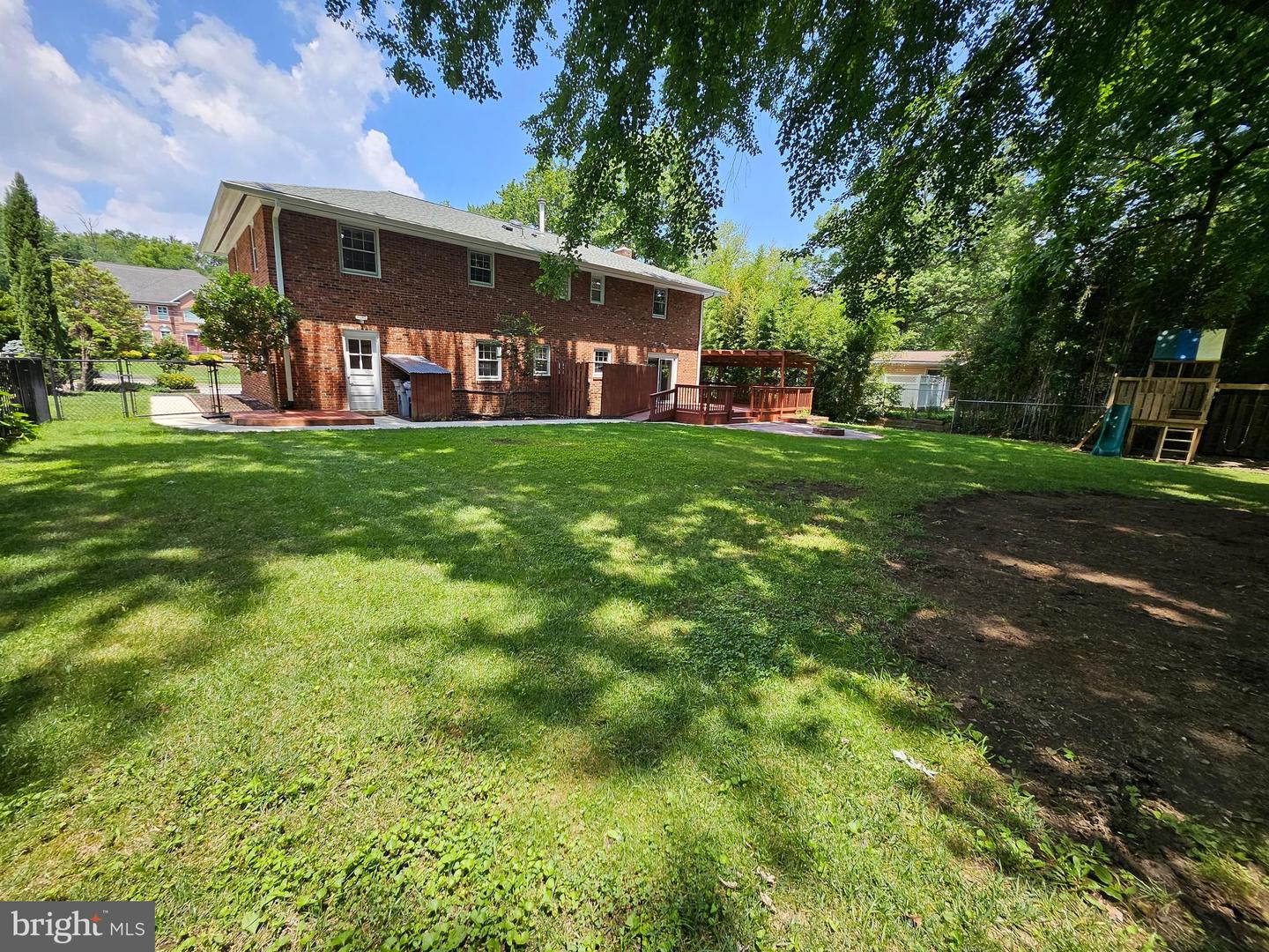 2403 SHERWOOD HALL LN, ALEXANDRIA, Virginia 22306, 4 Bedrooms Bedrooms, ,2 BathroomsBathrooms,Residential,For sale,2403 SHERWOOD HALL LN,VAFX2253520 MLS # VAFX2253520