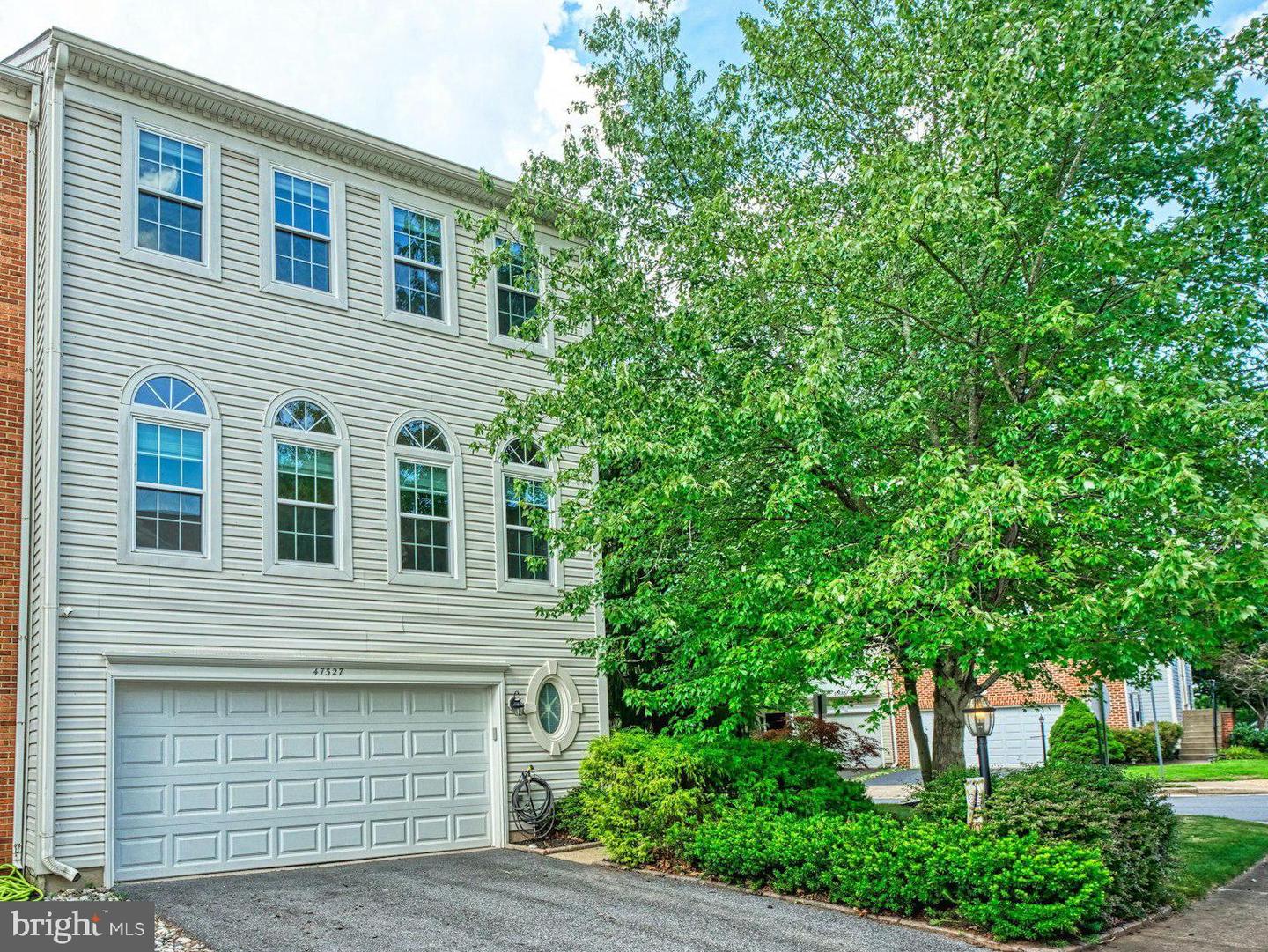 47327 ROCK FALLS TER, STERLING, Virginia 20165, 3 Bedrooms Bedrooms, ,2 BathroomsBathrooms,Residential,For sale,47327 ROCK FALLS TER,VALO2101260 MLS # VALO2101260