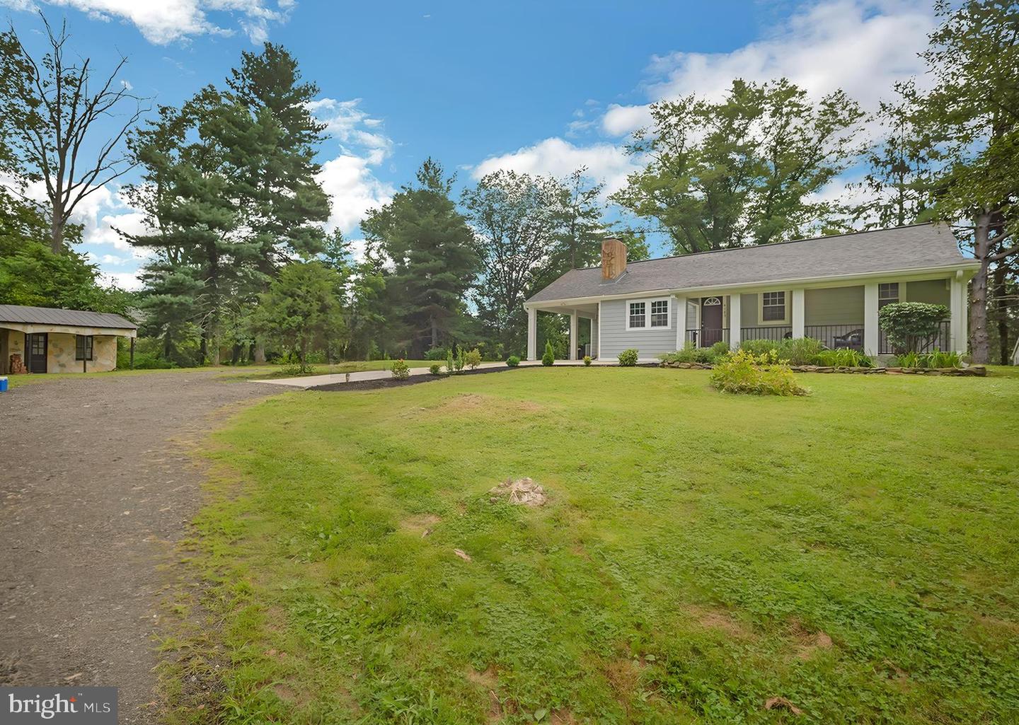 4183 GRANT LN, THE PLAINS, Virginia 20198, 4 Bedrooms Bedrooms, ,2 BathroomsBathrooms,Residential,For sale,4183 GRANT LN,VAFQ2017344 MLS # VAFQ2017344