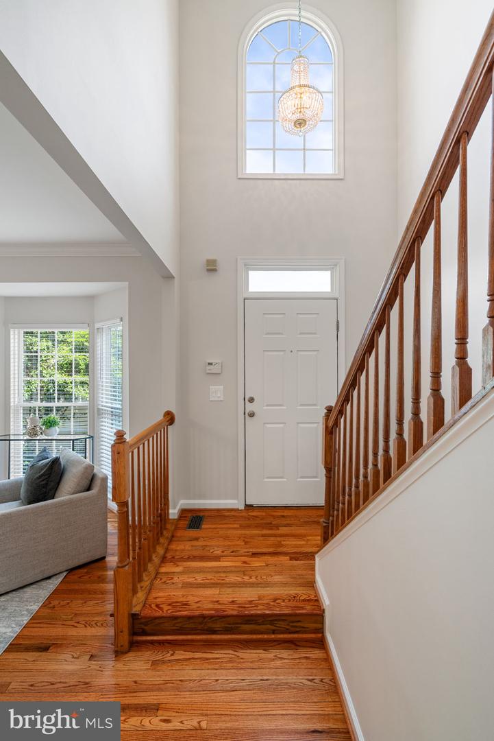 7873 CRANFORD FARM CIR, LORTON, Virginia 22079, 4 Bedrooms Bedrooms, ,2 BathroomsBathrooms,Residential,For sale,7873 CRANFORD FARM CIR,VAFX2253692 MLS # VAFX2253692