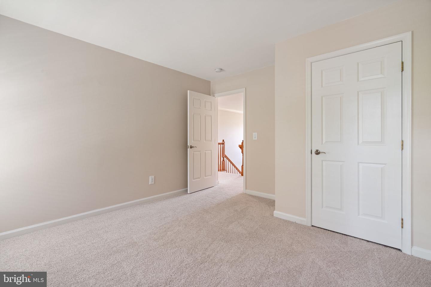 7873 CRANFORD FARM CIR, LORTON, Virginia 22079, 4 Bedrooms Bedrooms, ,2 BathroomsBathrooms,Residential,For sale,7873 CRANFORD FARM CIR,VAFX2253692 MLS # VAFX2253692