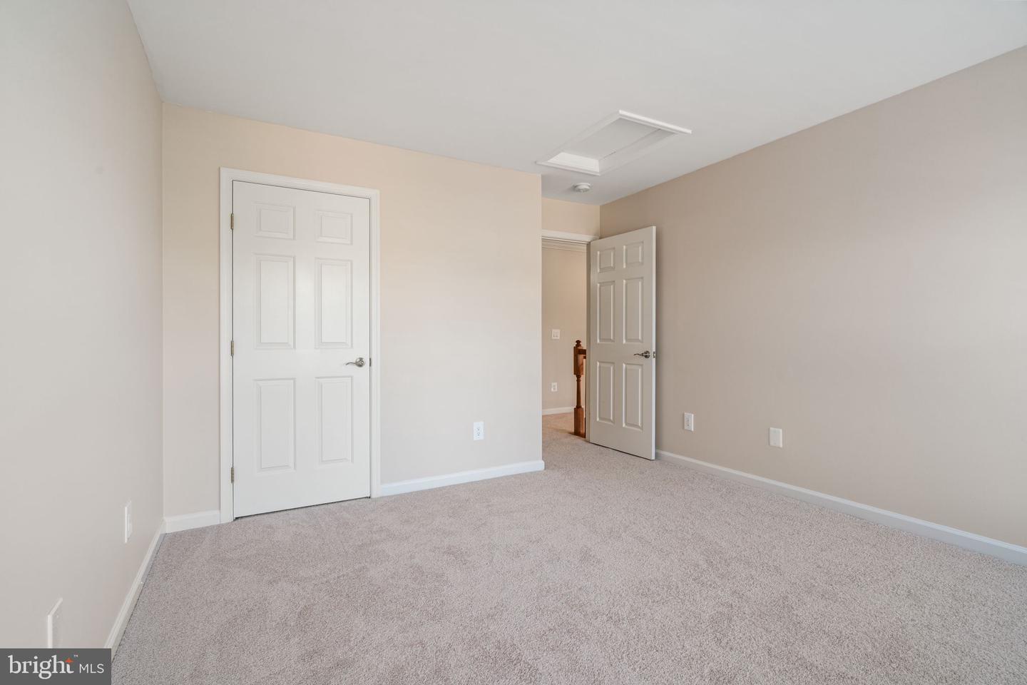 7873 CRANFORD FARM CIR, LORTON, Virginia 22079, 4 Bedrooms Bedrooms, ,2 BathroomsBathrooms,Residential,For sale,7873 CRANFORD FARM CIR,VAFX2253692 MLS # VAFX2253692