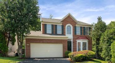 7873 CRANFORD FARM CIR, LORTON, Virginia 22079, 4 Bedrooms Bedrooms, ,2 BathroomsBathrooms,Residential,For sale,7873 CRANFORD FARM CIR,VAFX2253692 MLS # VAFX2253692