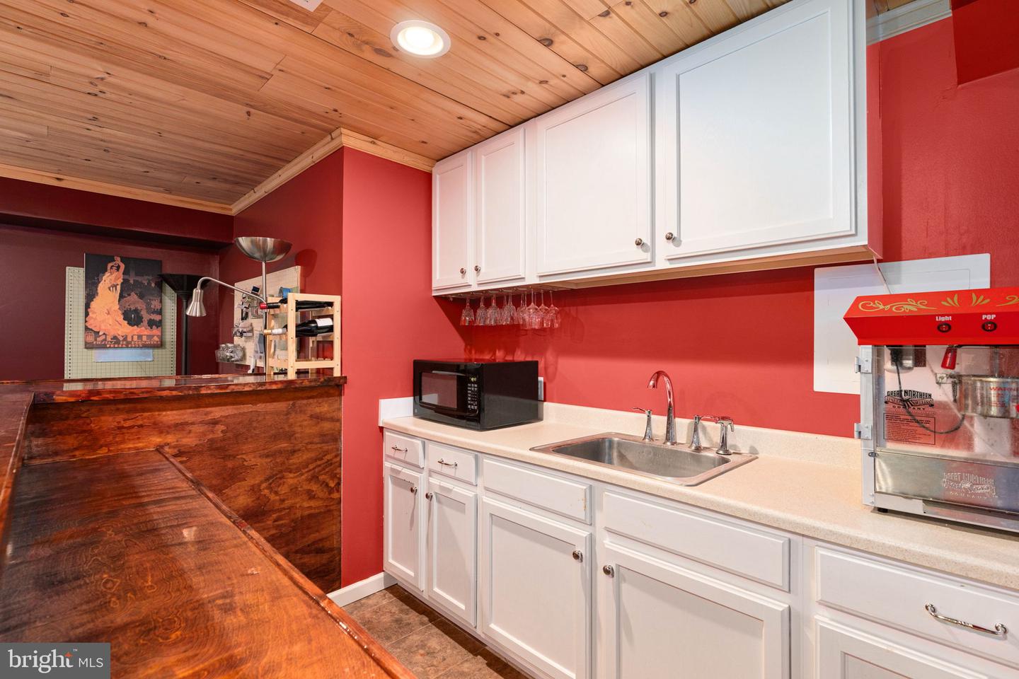 3800 FALLWOOD LN, FREDERICKSBURG, Virginia 22408, 5 Bedrooms Bedrooms, ,3 BathroomsBathrooms,Residential,For sale,3800 FALLWOOD LN,VASP2034502 MLS # VASP2034502