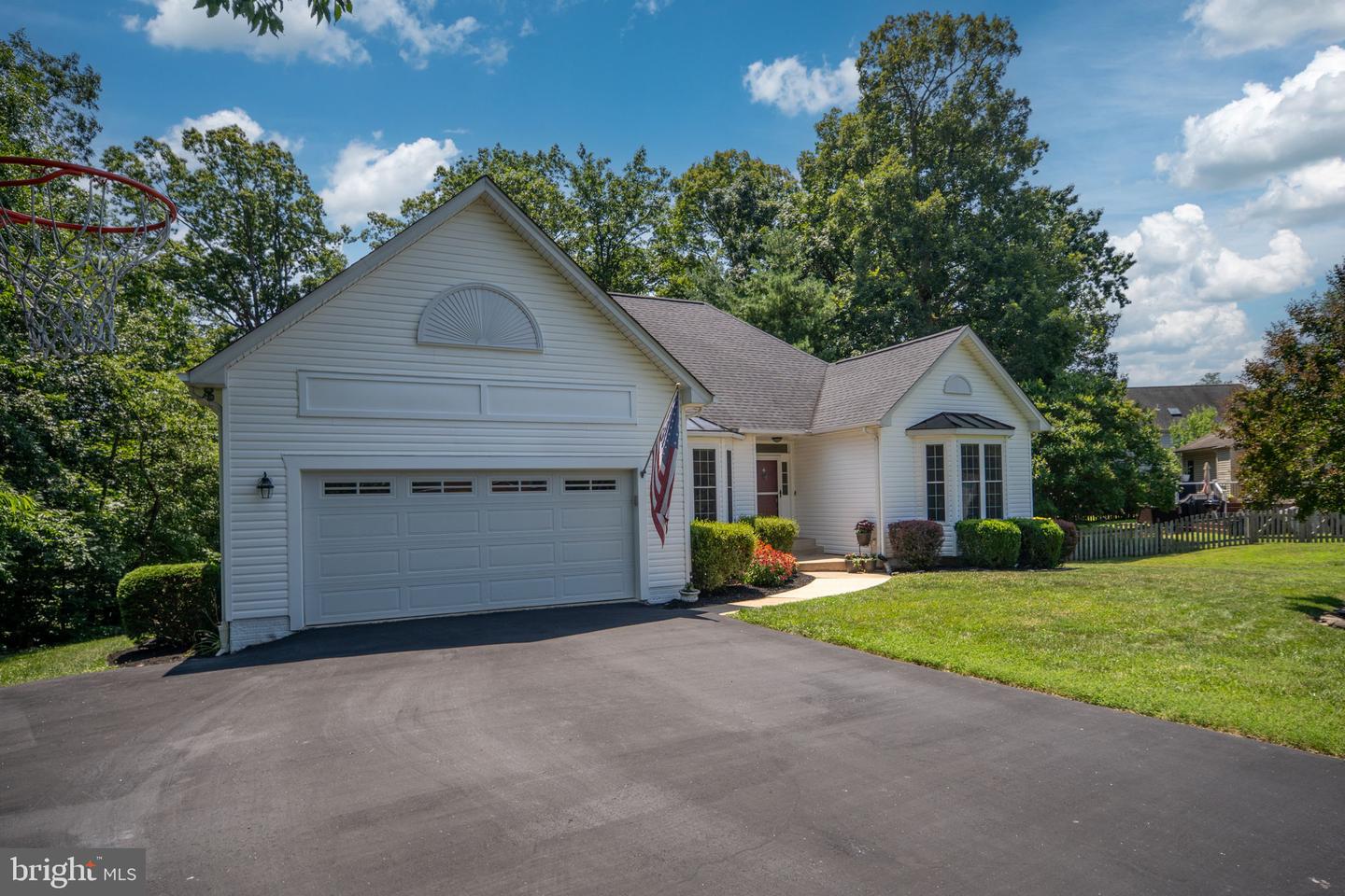 3800 FALLWOOD LN, FREDERICKSBURG, Virginia 22408, 5 Bedrooms Bedrooms, ,3 BathroomsBathrooms,Residential,For sale,3800 FALLWOOD LN,VASP2034502 MLS # VASP2034502