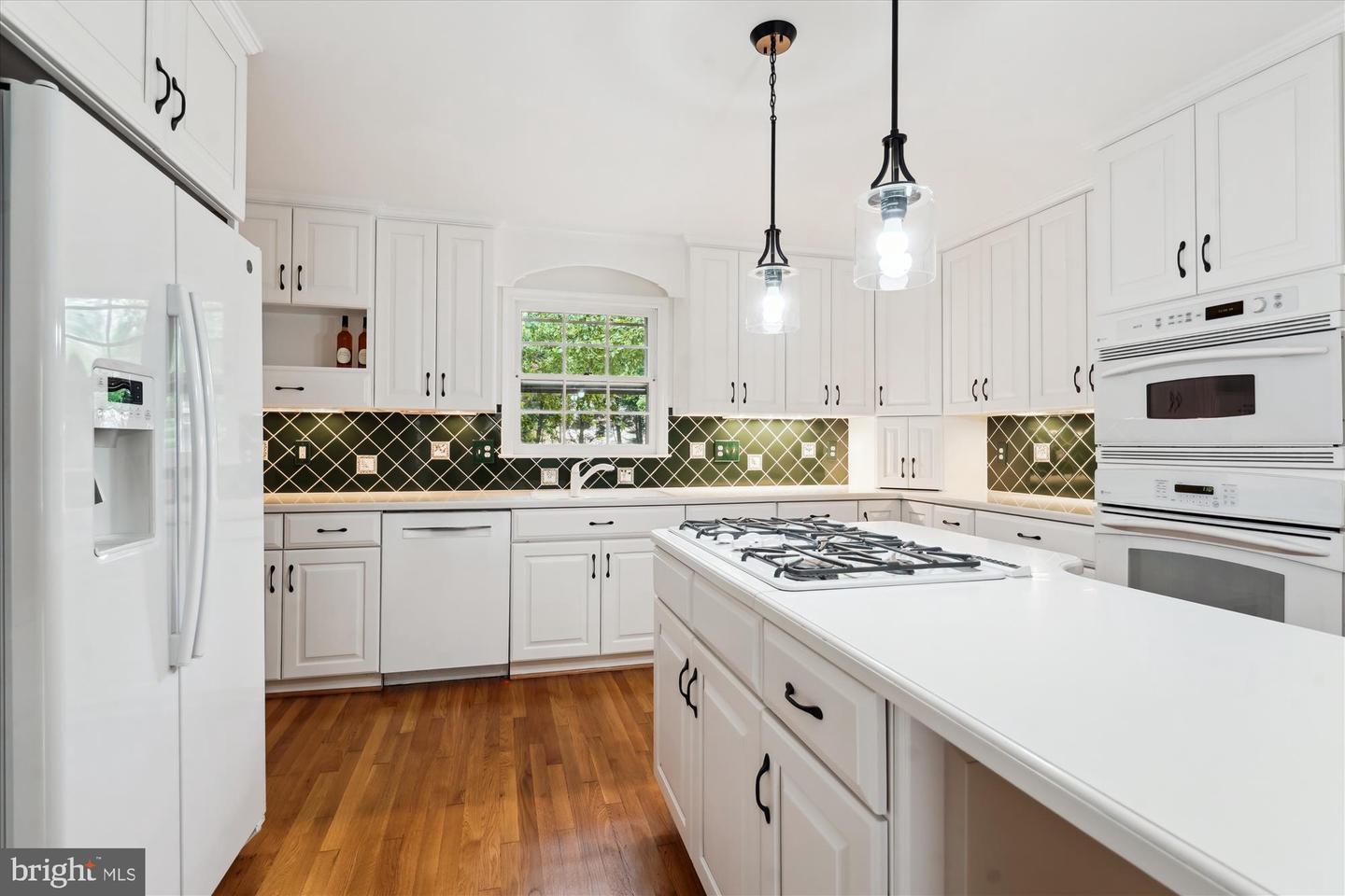 7621 BURFORD DR, MCLEAN, Virginia 22102, 5 Bedrooms Bedrooms, ,3 BathroomsBathrooms,Residential,For sale,7621 BURFORD DR,VAFX2253832 MLS # VAFX2253832