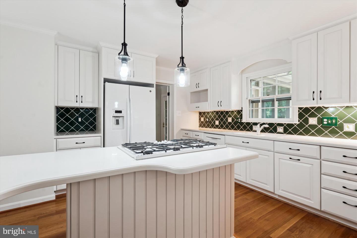 7621 BURFORD DR, MCLEAN, Virginia 22102, 5 Bedrooms Bedrooms, ,3 BathroomsBathrooms,Residential,For sale,7621 BURFORD DR,VAFX2253832 MLS # VAFX2253832