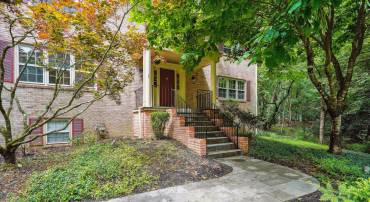 7621 BURFORD DR, MCLEAN, Virginia 22102, 5 Bedrooms Bedrooms, ,3 BathroomsBathrooms,Residential,For sale,7621 BURFORD DR,VAFX2253832 MLS # VAFX2253832