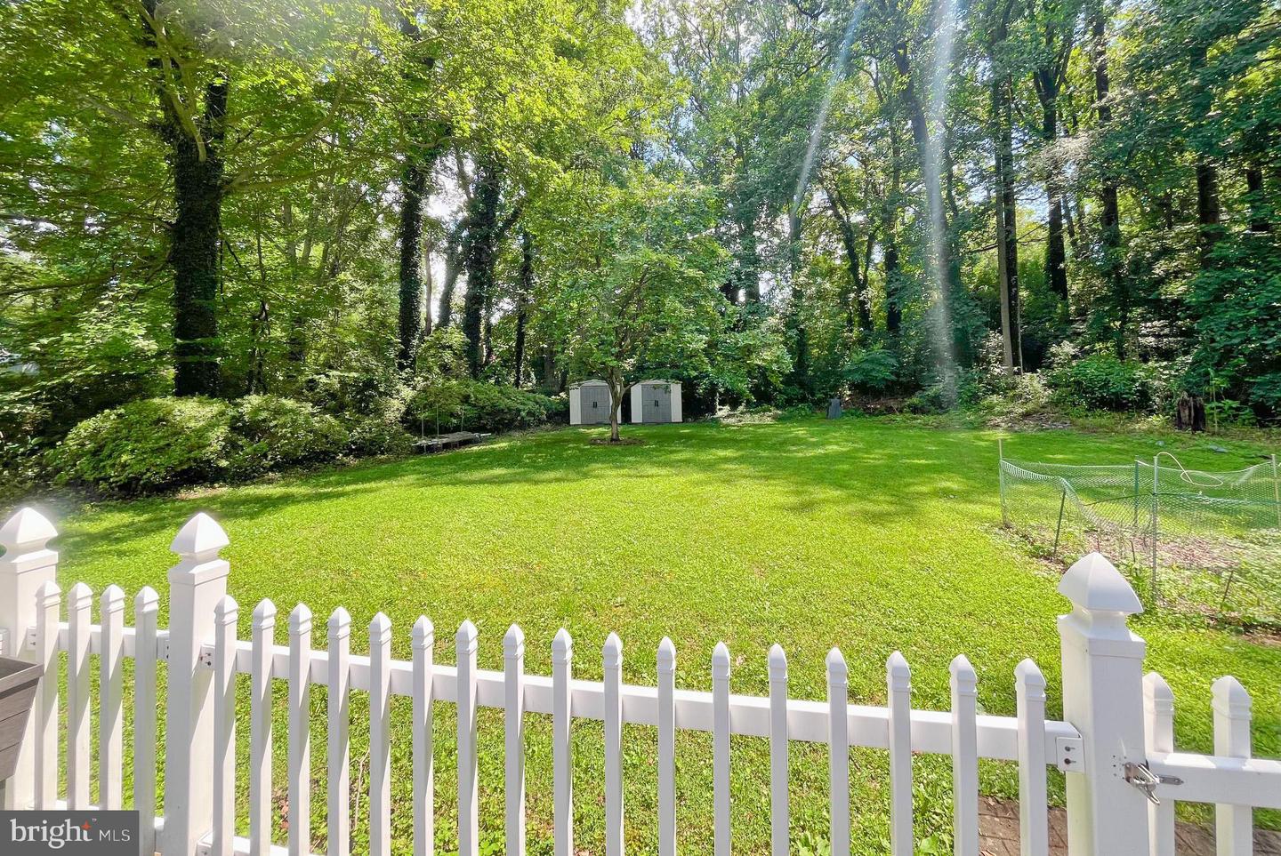 8835 BURKE RD, BURKE, Virginia 22015, 4 Bedrooms Bedrooms, ,3 BathroomsBathrooms,Residential,For sale,8835 BURKE RD,VAFX2253836 MLS # VAFX2253836