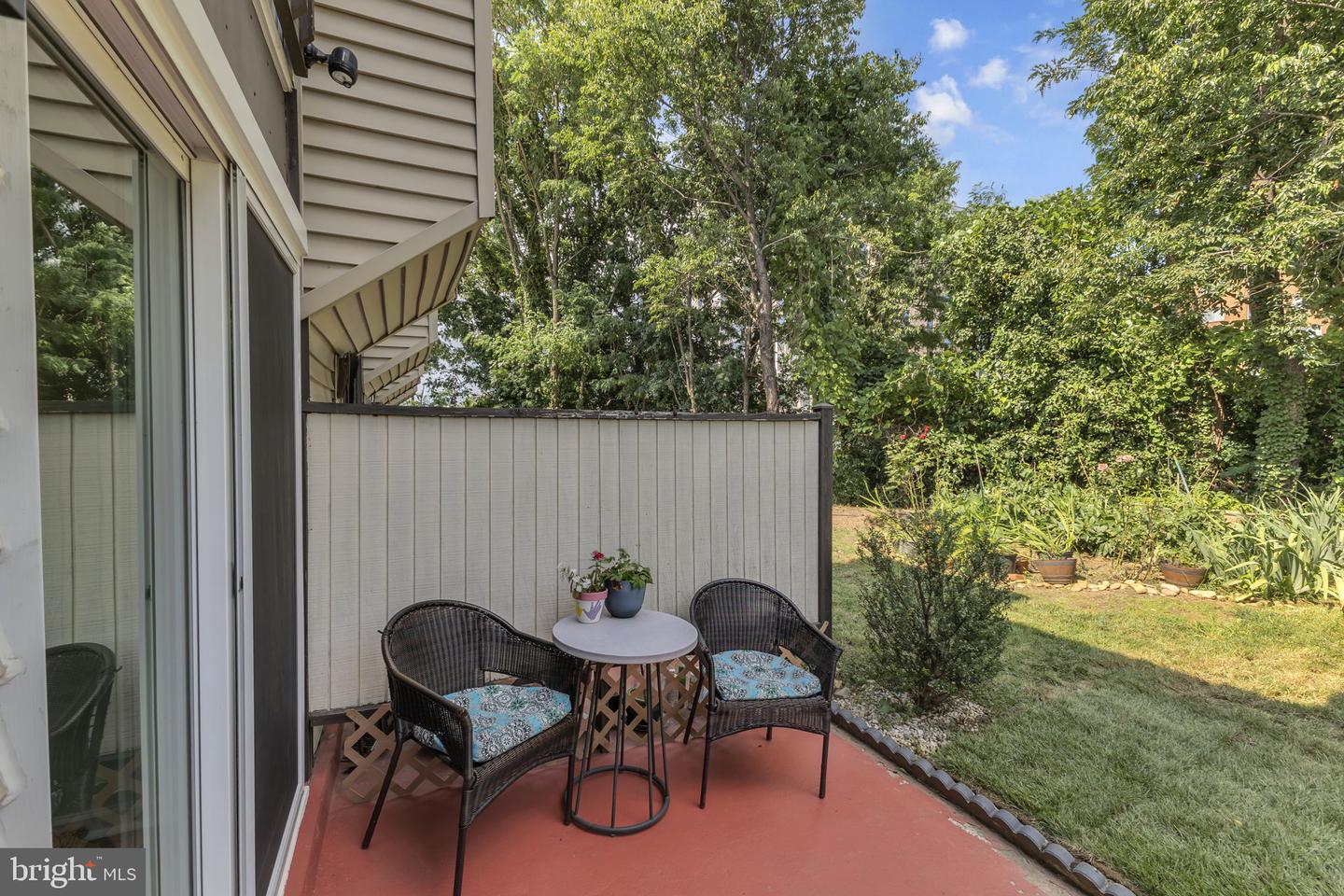 1223 N QUINN ST, ARLINGTON, Virginia 22209, 2 Bedrooms Bedrooms, ,2 BathroomsBathrooms,Residential,For sale,1223 N QUINN ST,VAAR2060346 MLS # VAAR2060346
