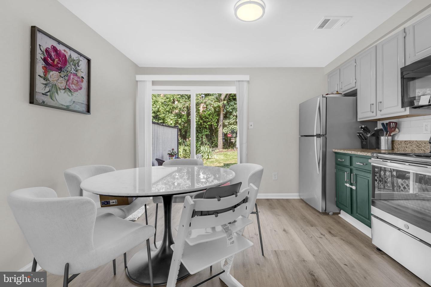 1223 N QUINN ST, ARLINGTON, Virginia 22209, 2 Bedrooms Bedrooms, ,2 BathroomsBathrooms,Residential,For sale,1223 N QUINN ST,VAAR2060346 MLS # VAAR2060346