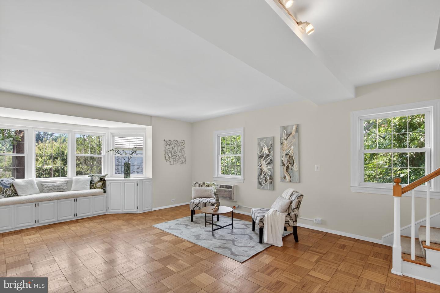 3221 VALLEY DR #712, ALEXANDRIA, Virginia 22302, 2 Bedrooms Bedrooms, ,1 BathroomBathrooms,Residential,For sale,3221 VALLEY DR #712,VAAX2047276 MLS # VAAX2047276