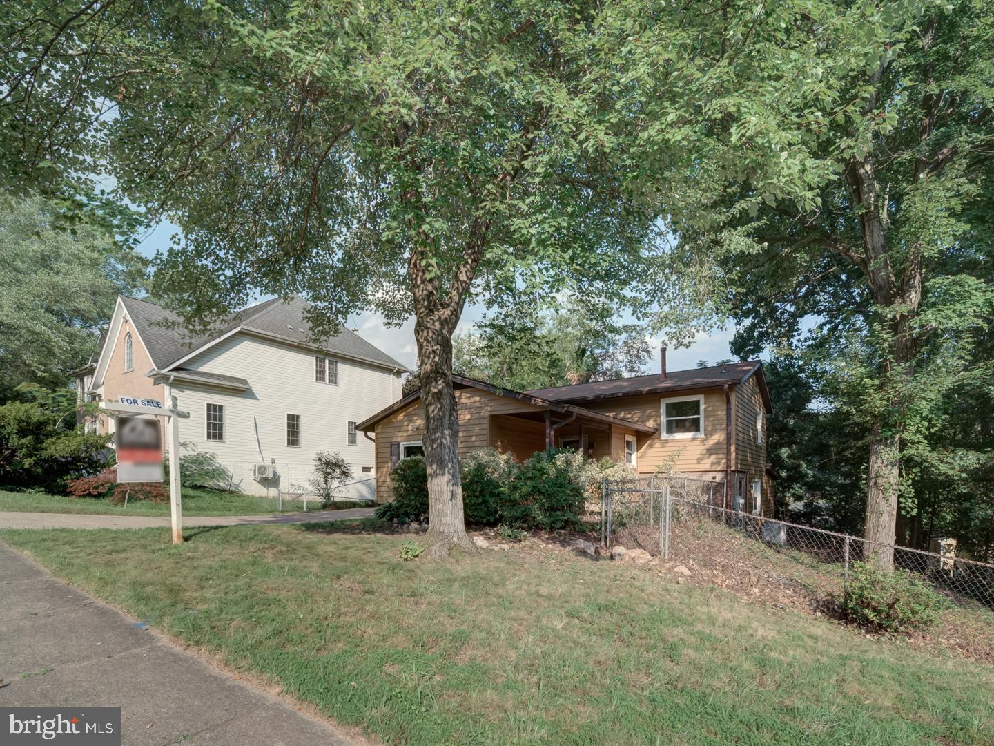 6207 GEMINI CT, BURKE, Virginia 22015, 4 Bedrooms Bedrooms, ,2 BathroomsBathrooms,Residential,For sale,6207 GEMINI CT,VAFX2254172 MLS # VAFX2254172