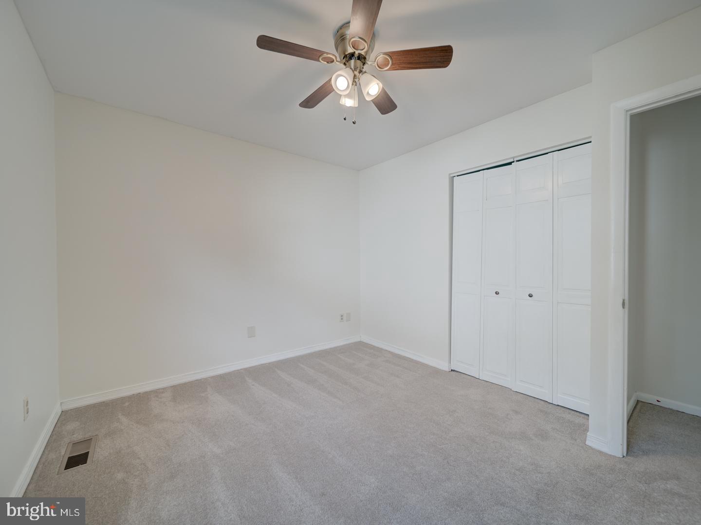 6207 GEMINI CT, BURKE, Virginia 22015, 4 Bedrooms Bedrooms, ,2 BathroomsBathrooms,Residential,For sale,6207 GEMINI CT,VAFX2254172 MLS # VAFX2254172