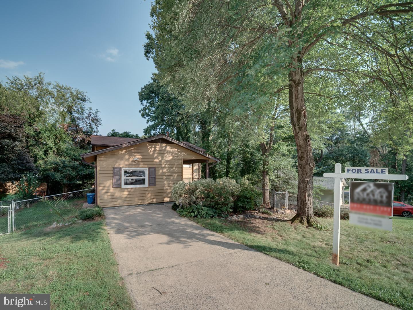 6207 GEMINI CT, BURKE, Virginia 22015, 4 Bedrooms Bedrooms, ,2 BathroomsBathrooms,Residential,For sale,6207 GEMINI CT,VAFX2254172 MLS # VAFX2254172